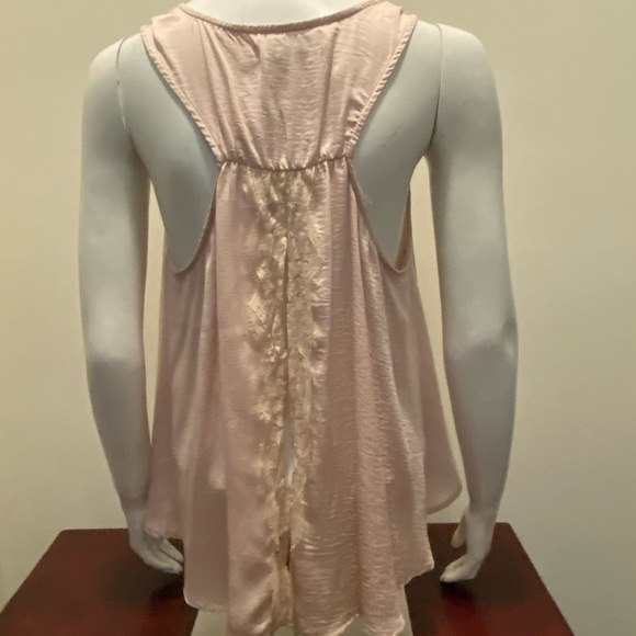 Ladies Summer Top Do + Be. Size Large  Color Beige - Picture 2 of 3